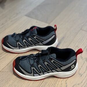 Salomon Unisex-Child Xa Pro V8 Running Shoes